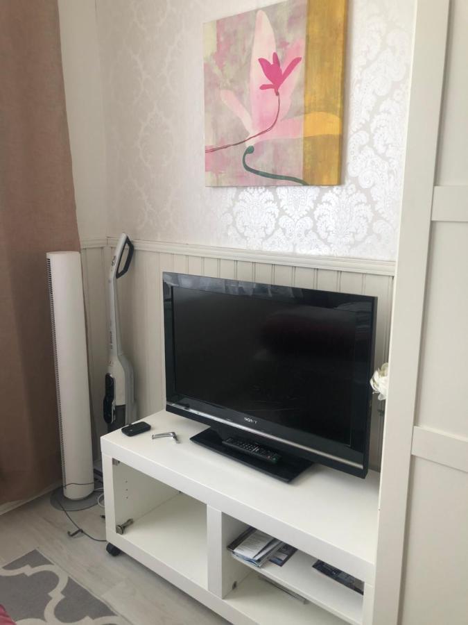 Puutaloasunto 1.8 Km Turun Aurajoelta Apartment Турку Екстериор снимка